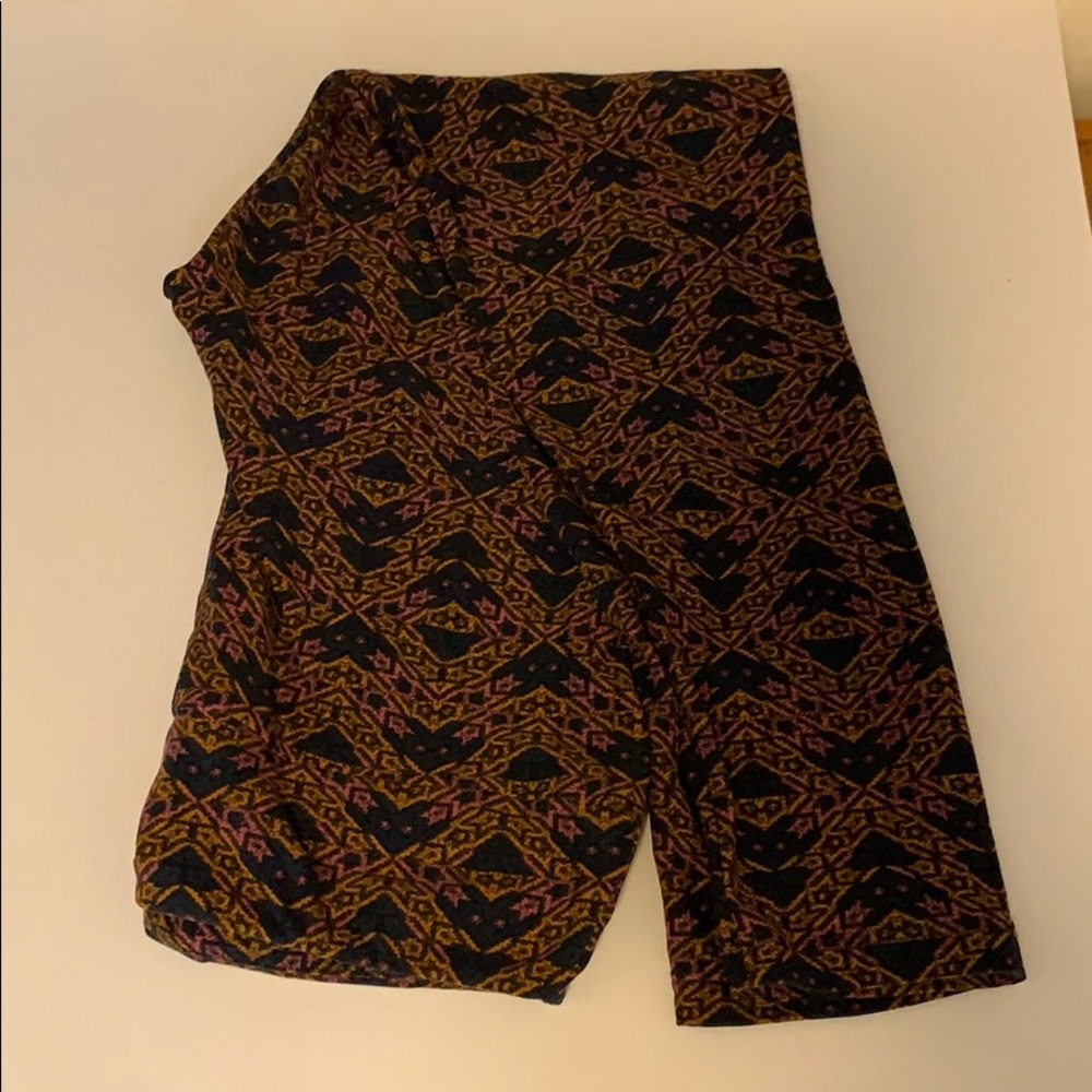 Lularoe Legging Tall and Curvy